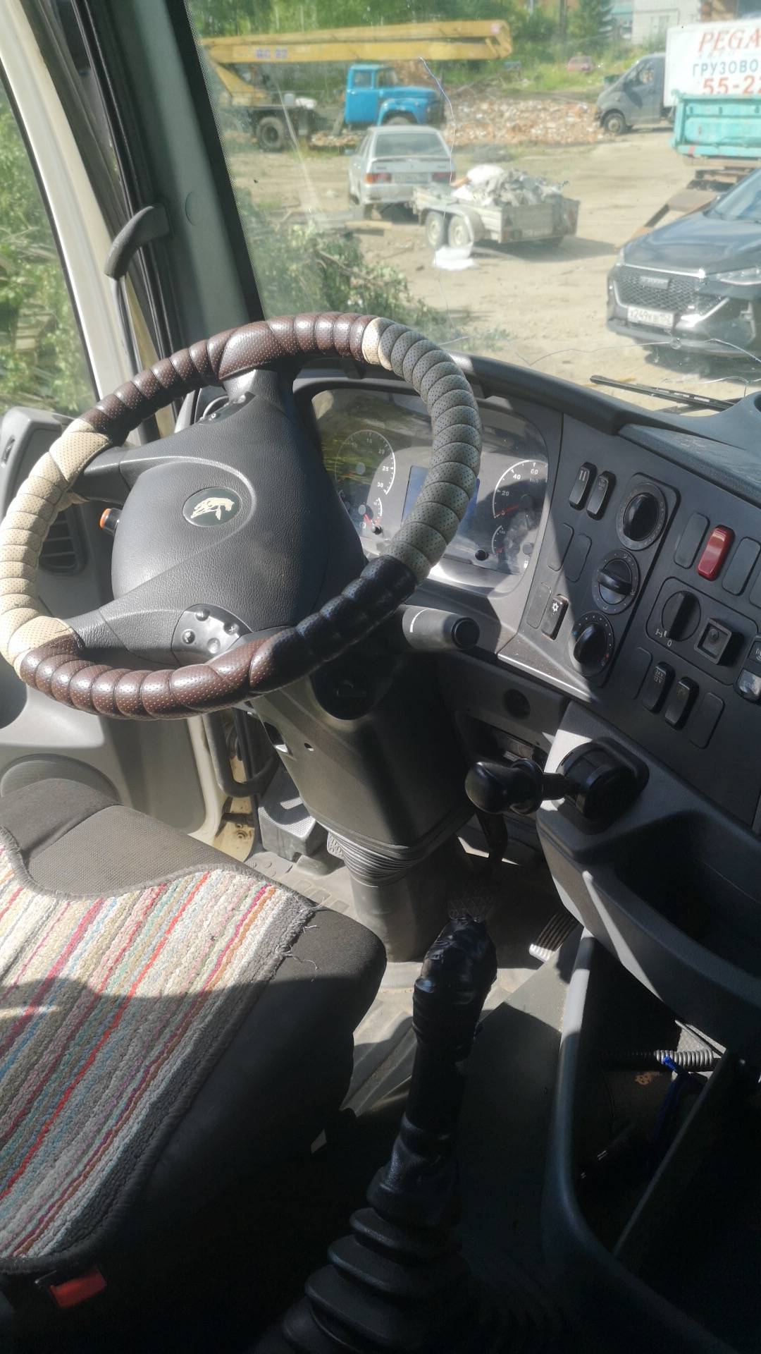 КАМАЗ 5490-S5 (M1840),  1 129 752 км, 2018 года в лизинг