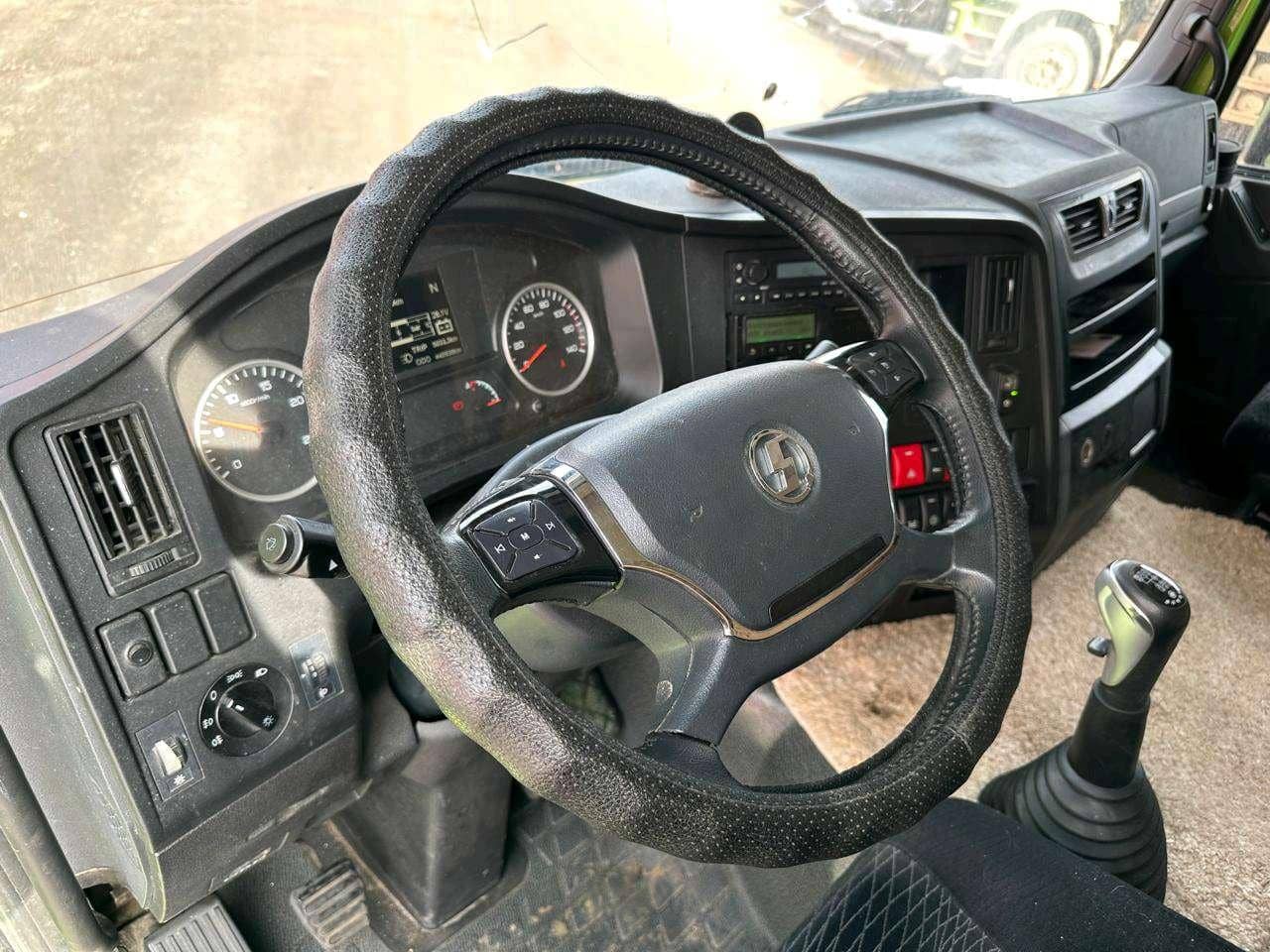 Shacman SX33186V366,  440 938 км, 2023 года в лизинг