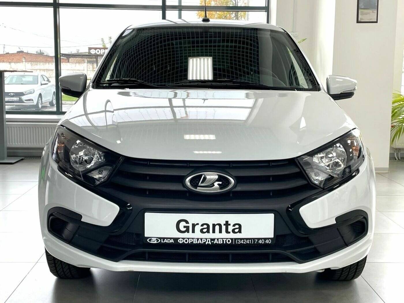 Lada Granta седан Comfort 1.6 90hp 5MT