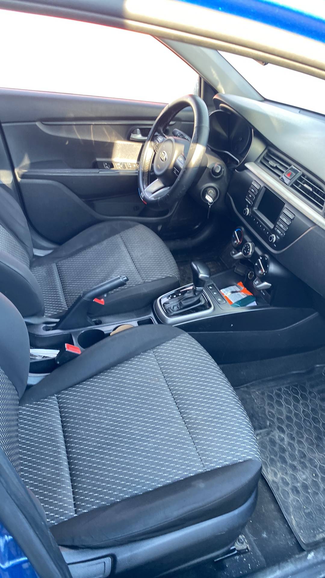 KIA Rio X-Line,  228 690 км, 2019 года в лизинг