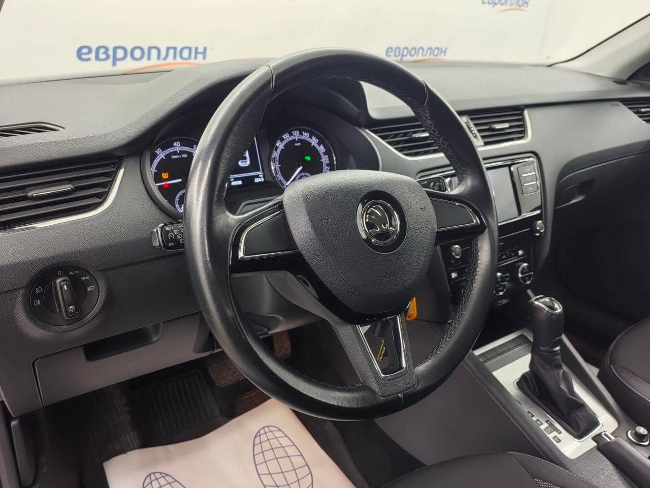 Skoda Octavia,  49 990 км, 2020 года в лизинг