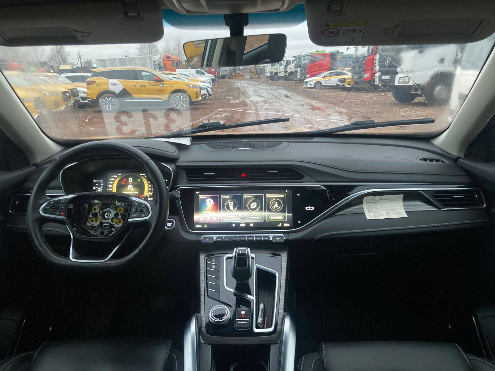 Geely Atlas Pro,  148 502 км, 2022 года в лизинг