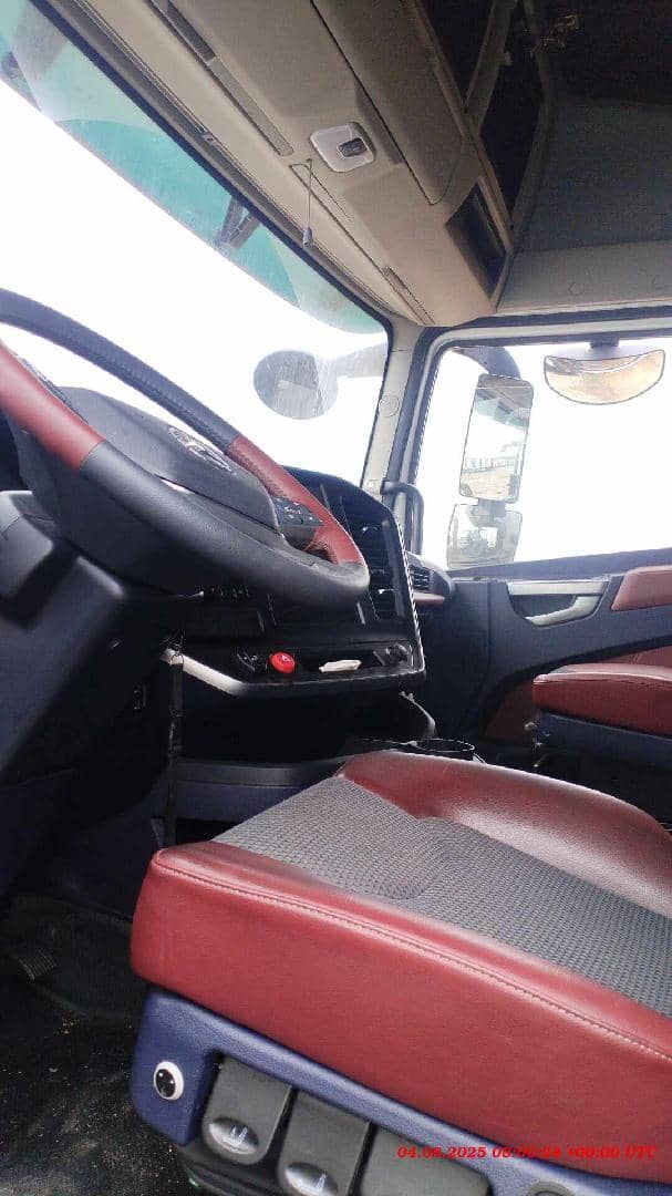 SANY HQC240DE,  140 000 км, 2024 года в лизинг