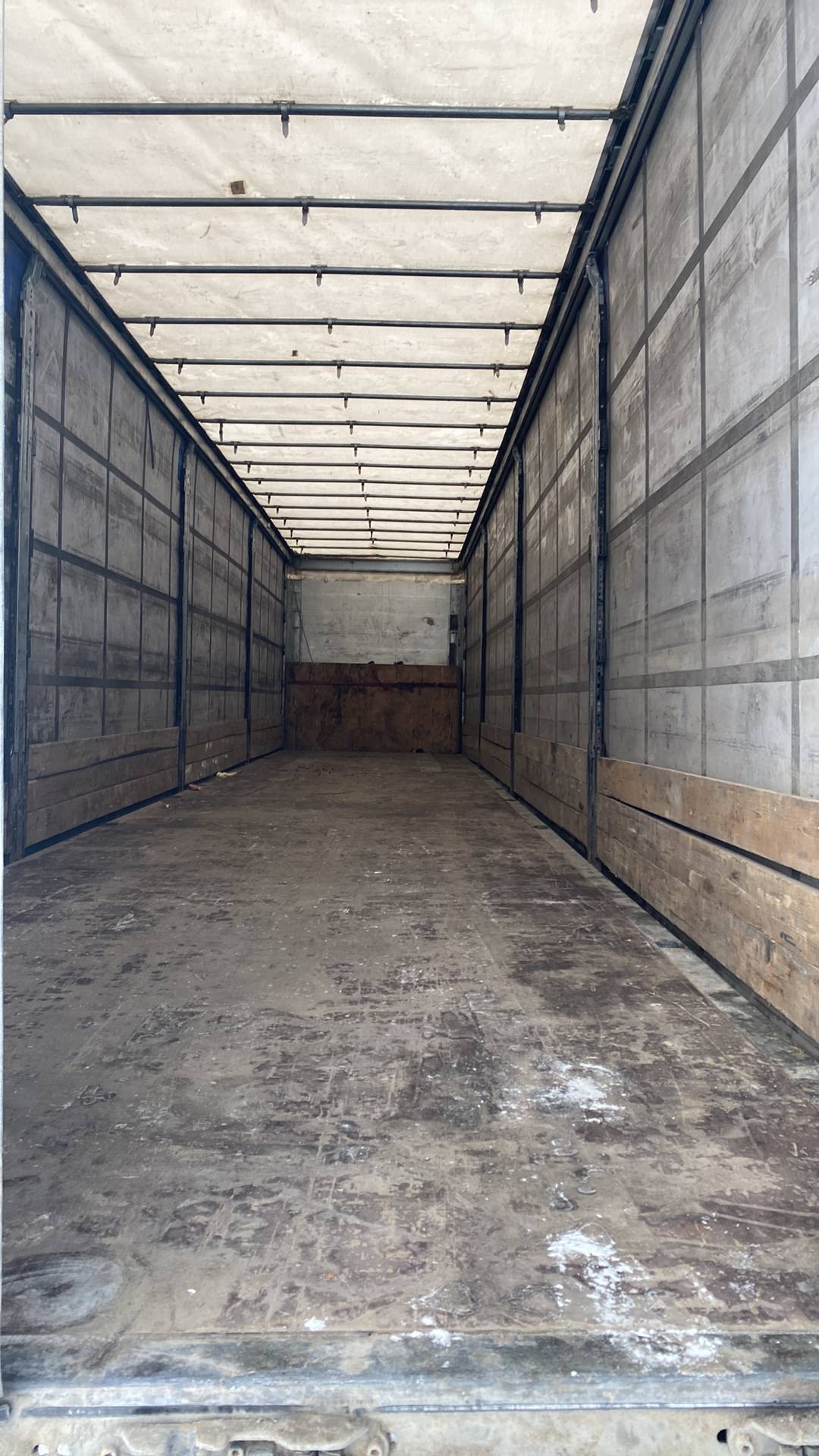 SCHMITZ Шторный 9084, 2021 года