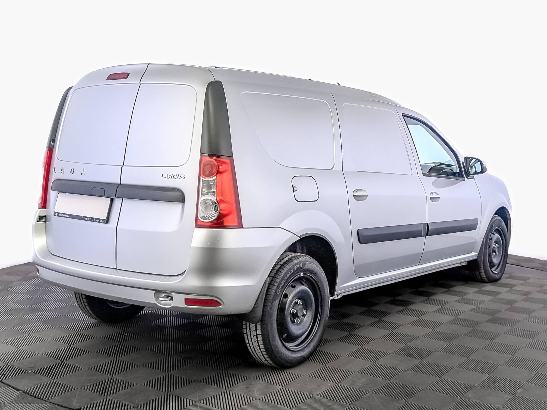 Lada Largus универсал Comfort 5 мест 1.6 106hp 5MT