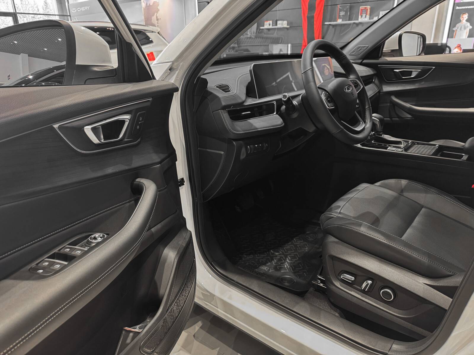 Chery Tiggo 4 PRO Action