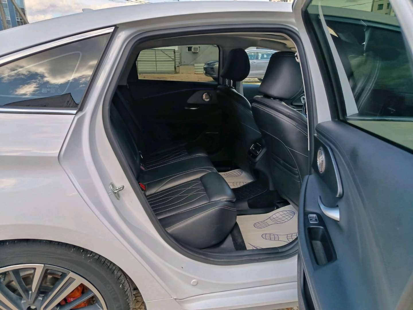 Chery Arrizo 8,  56 628 км, 2023 года в лизинг