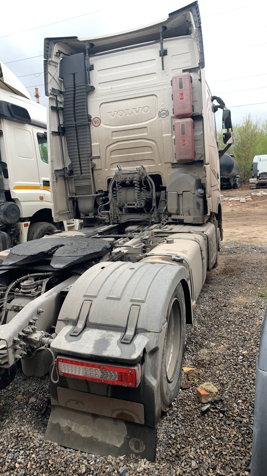 Volvo FH 460 4x2 (FH Globetrotter),  699 424 км, 2021 года в лизинг