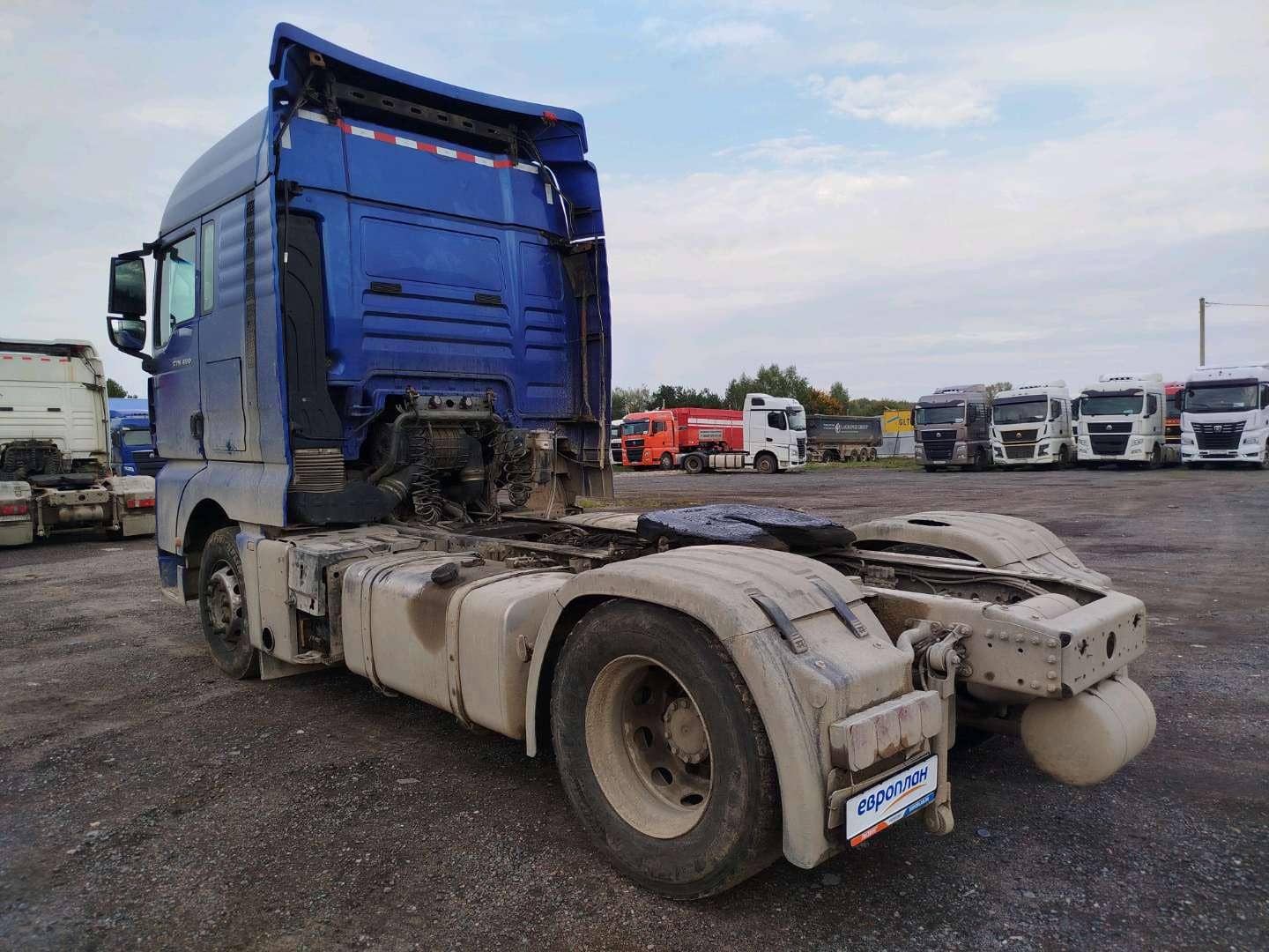 Sitrak C7H 4x2 ZZ4186V361HE,  644 405 км, 2023 года в лизинг