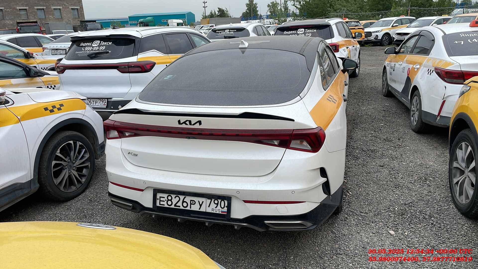 KIA K5,  258 992 км, 2021 года в лизинг