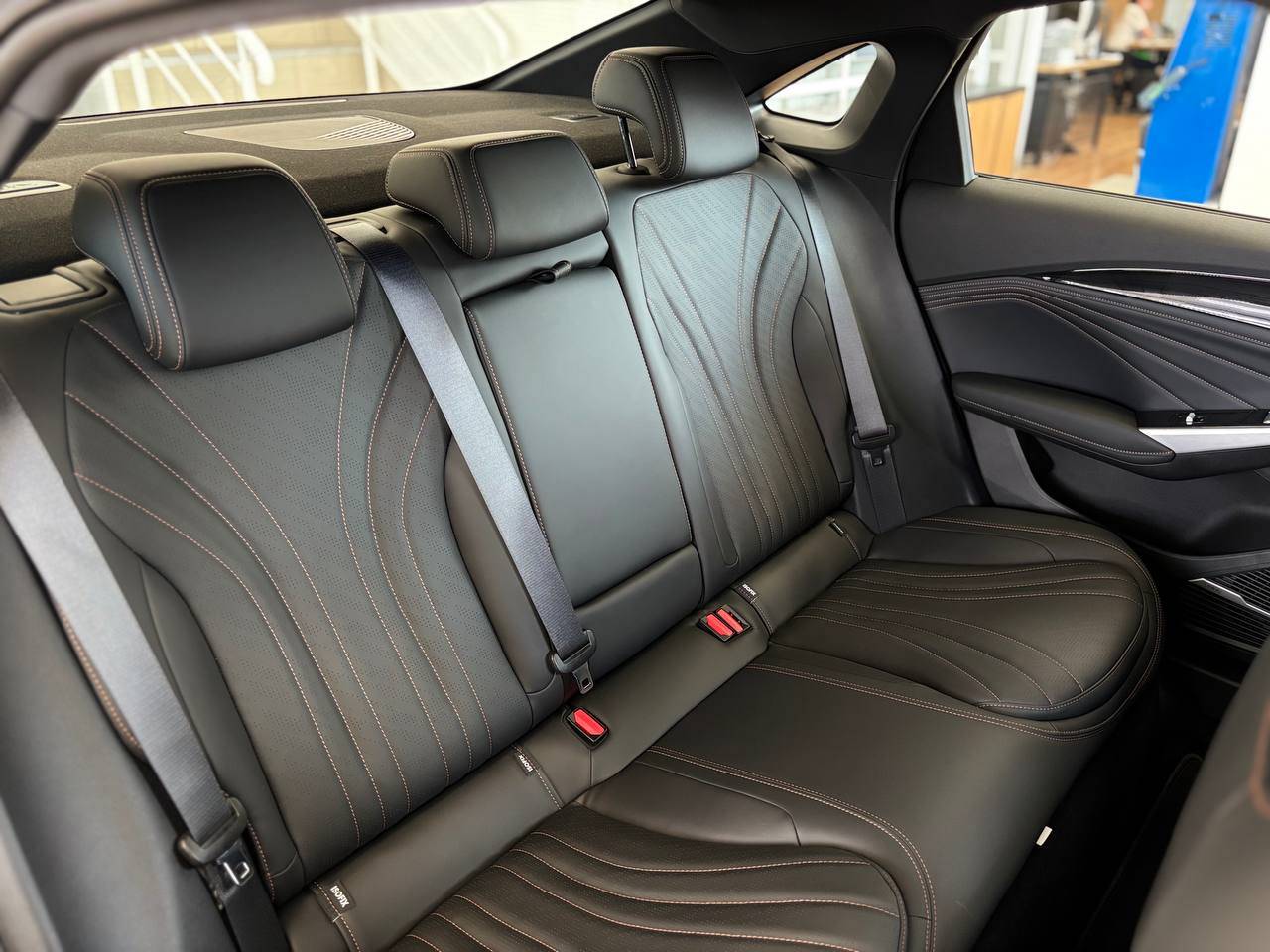 Geely Preface Flagship 2.0T 7DCT