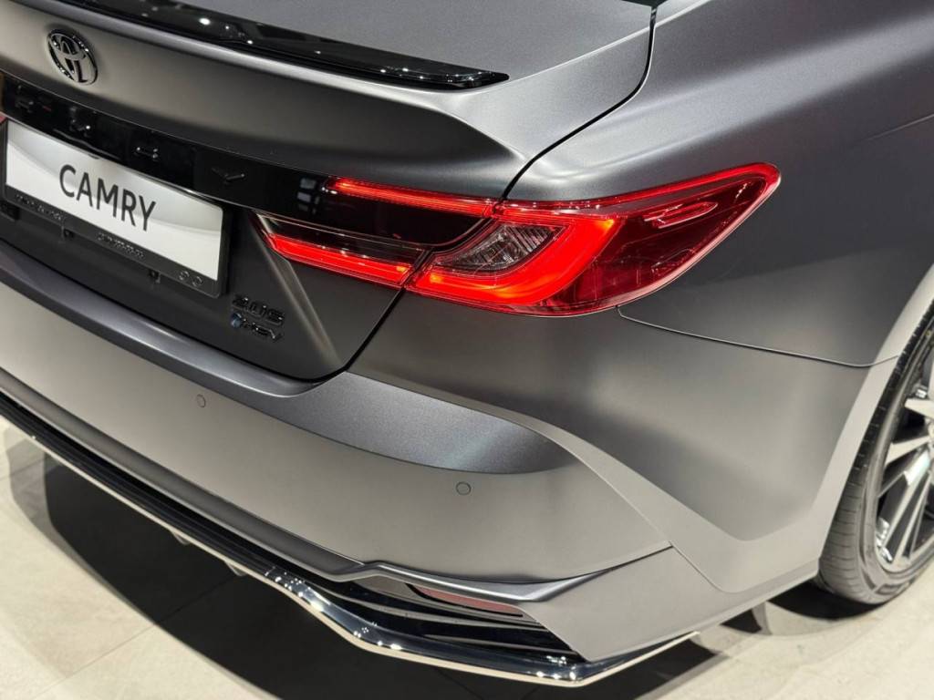 Toyota Camry 2.0S Sports Edition