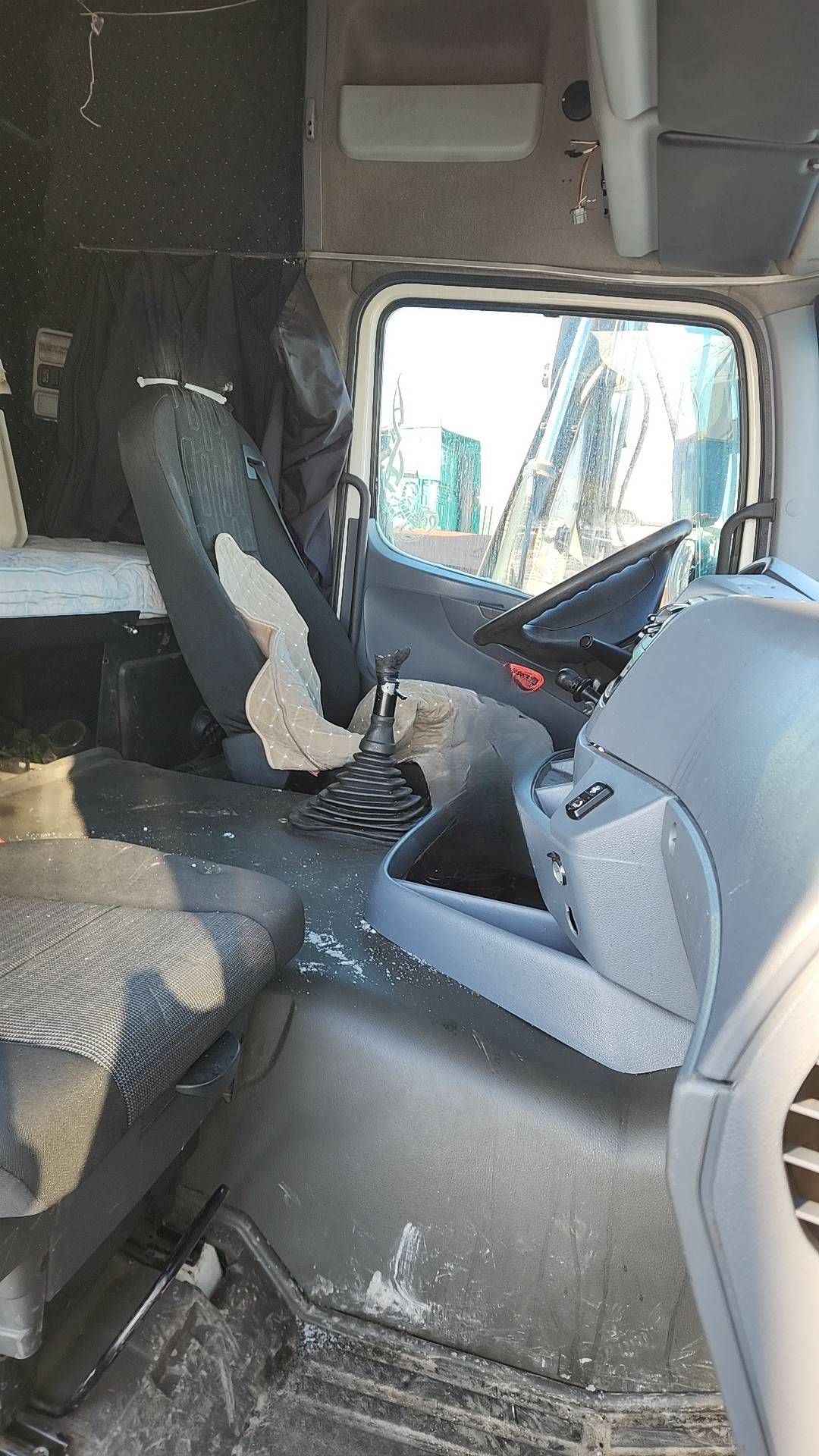 КАМАЗ 5490-S5 (M1840),  595 151 км, 2021 года в лизинг