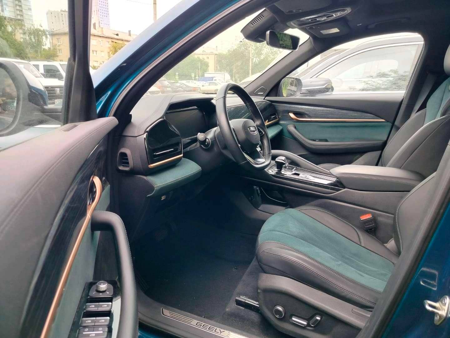 Geely Monjaro,  52 668 км, 2024 года в лизинг
