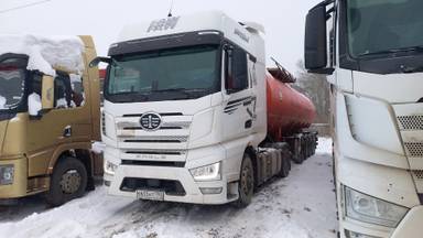 FAW CA4180P77K25E5 4x2