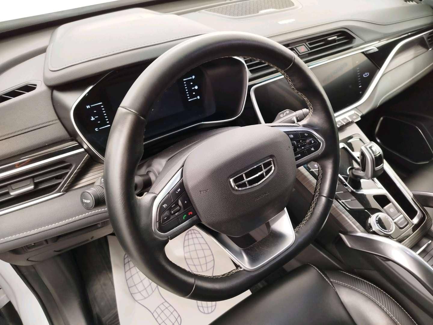 Geely Atlas Pro,  84 912 км, 2024 года в лизинг