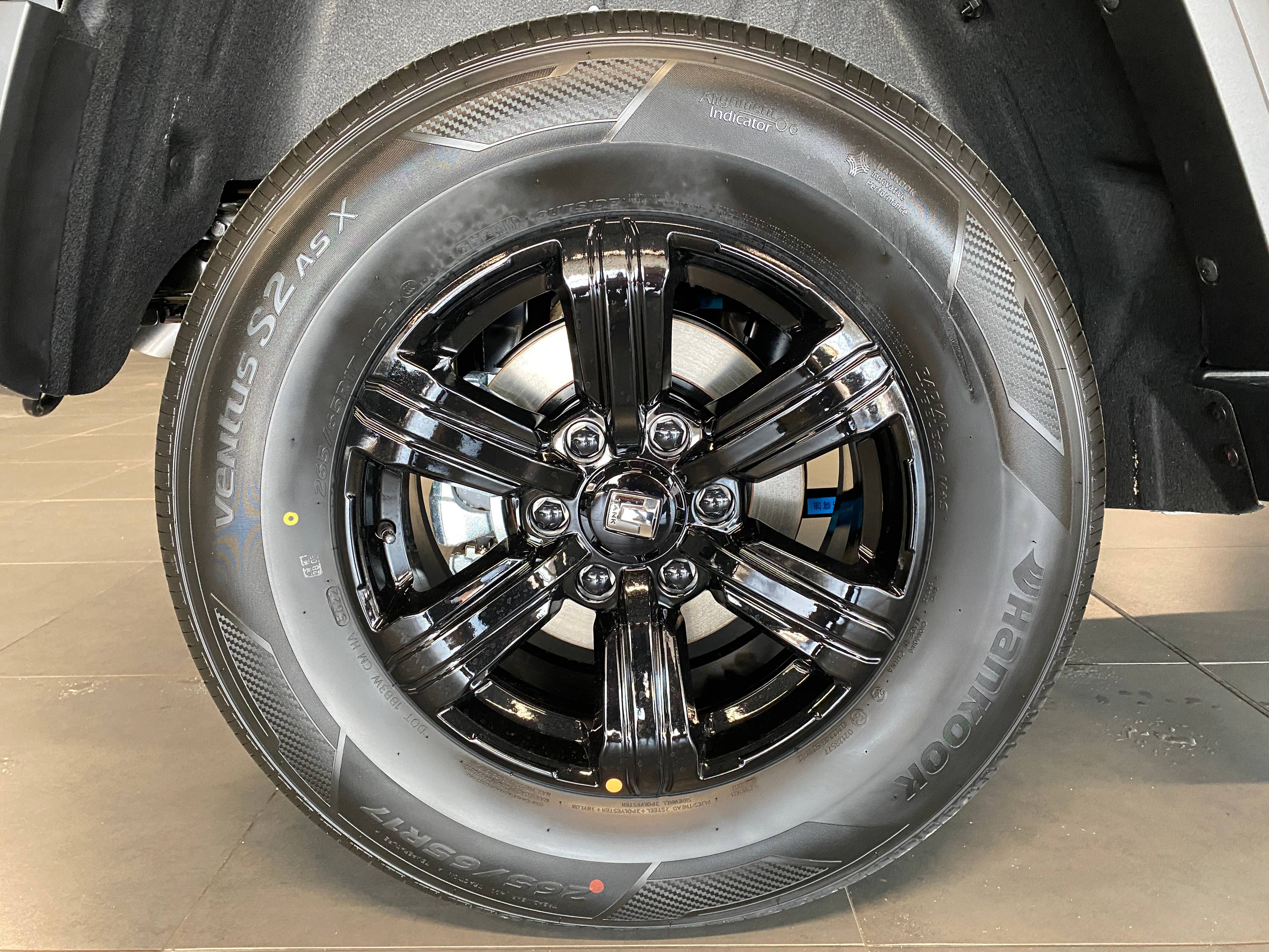 Tank 300 City Premium 2.0 8AT 4WD