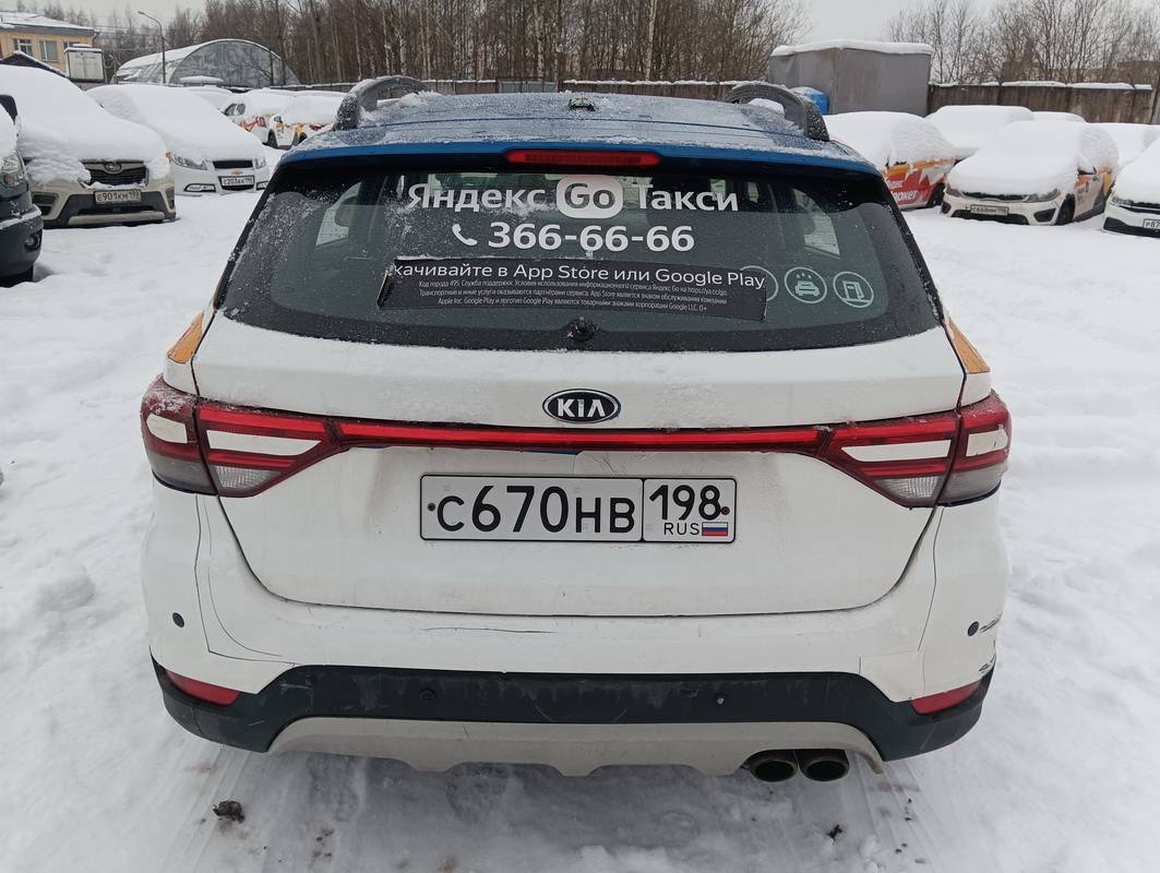 KIA Rio X-Line,  276 835 км, 2019 года в лизинг