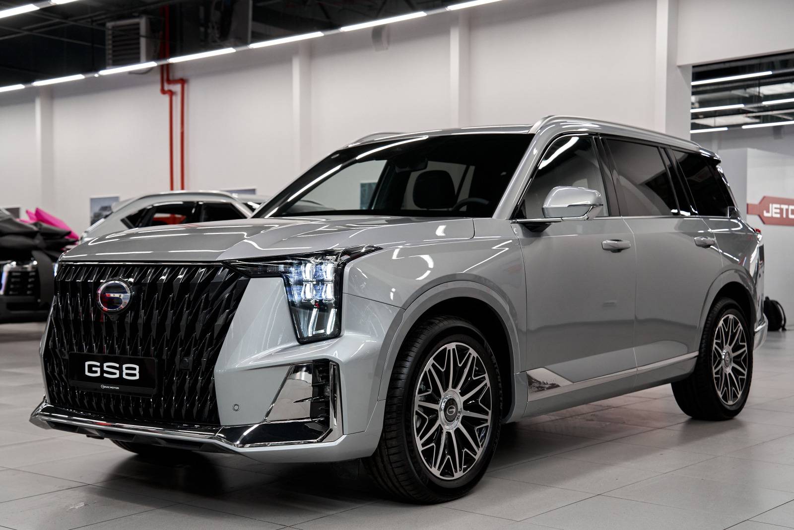 GAC GS8 GX Premium 2.0 8AT 4WD