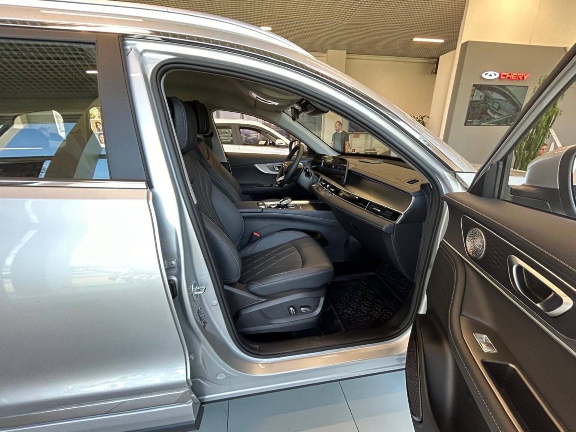 Chery Tiggo 8 PRO MAX Ultimate 4WD