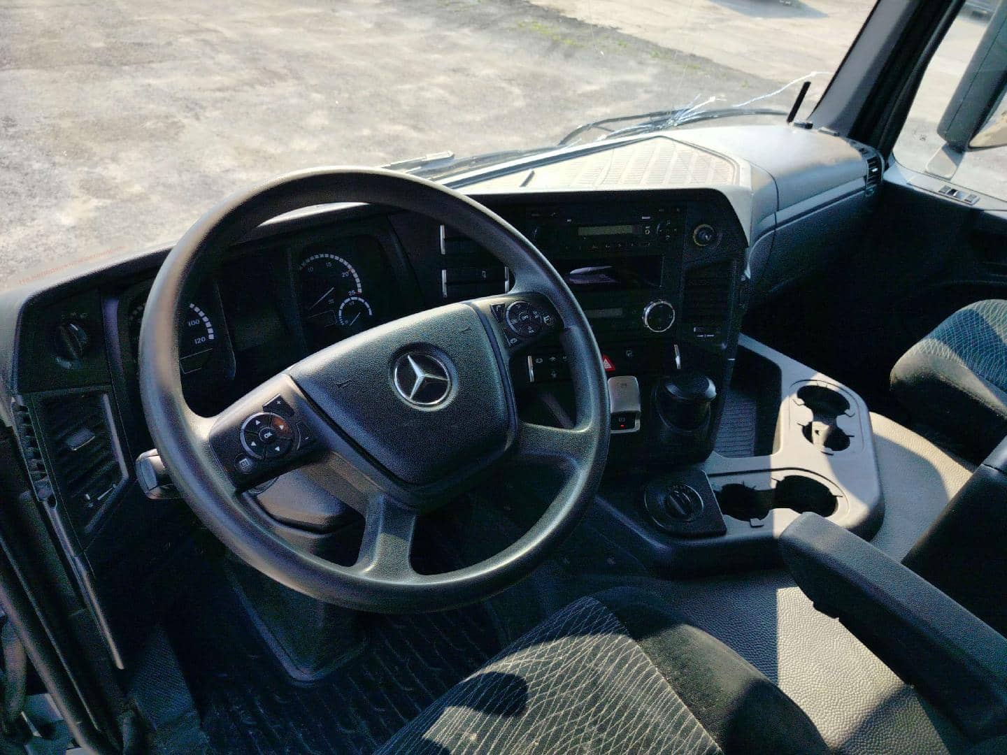 Mercedes-Benz Arocs 3348 AS 6x6 (ClassicSpace),  217 372 км, 2021 года в лизинг