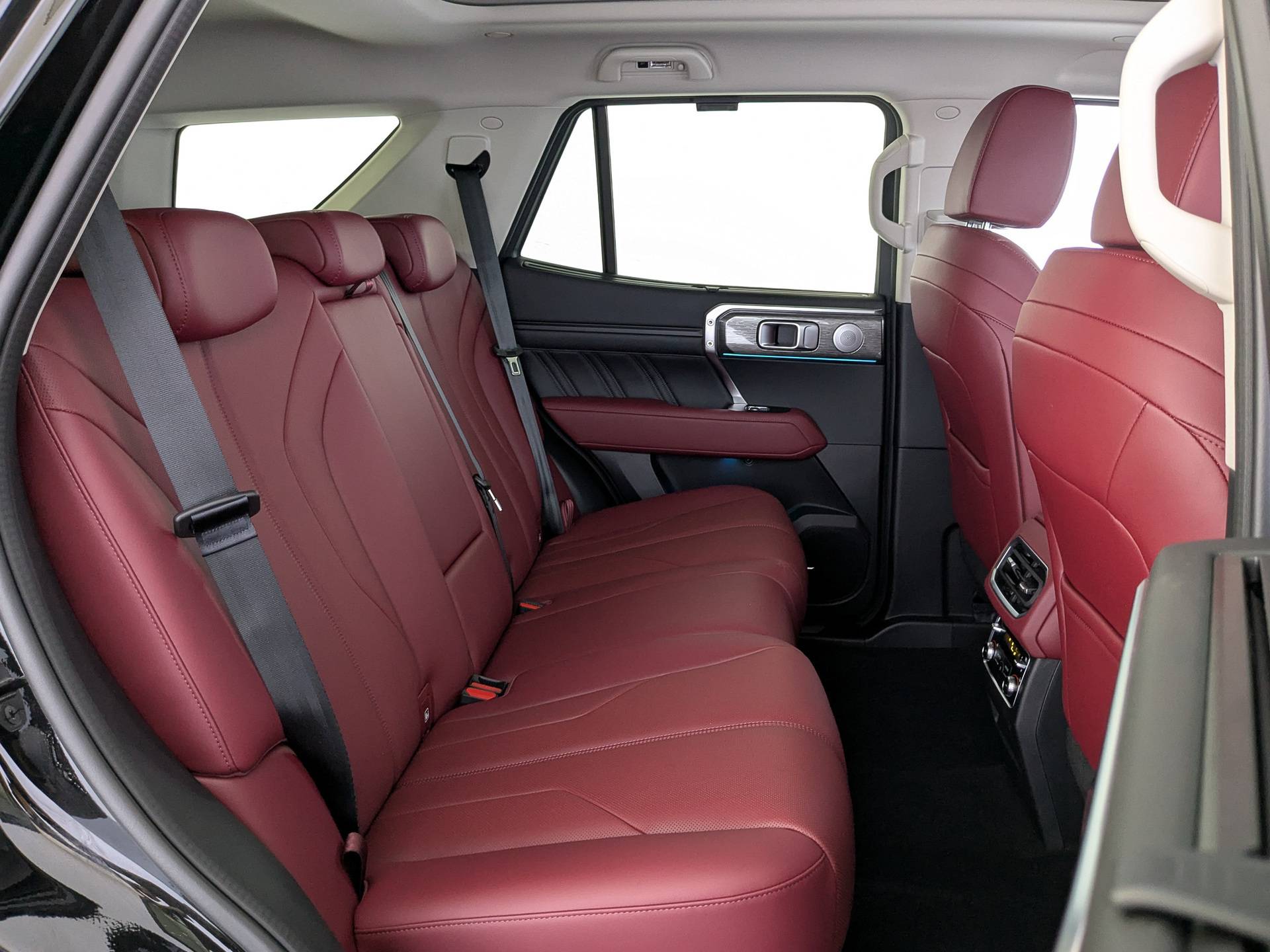 Tank 400 2.0T AT 4WD Premium