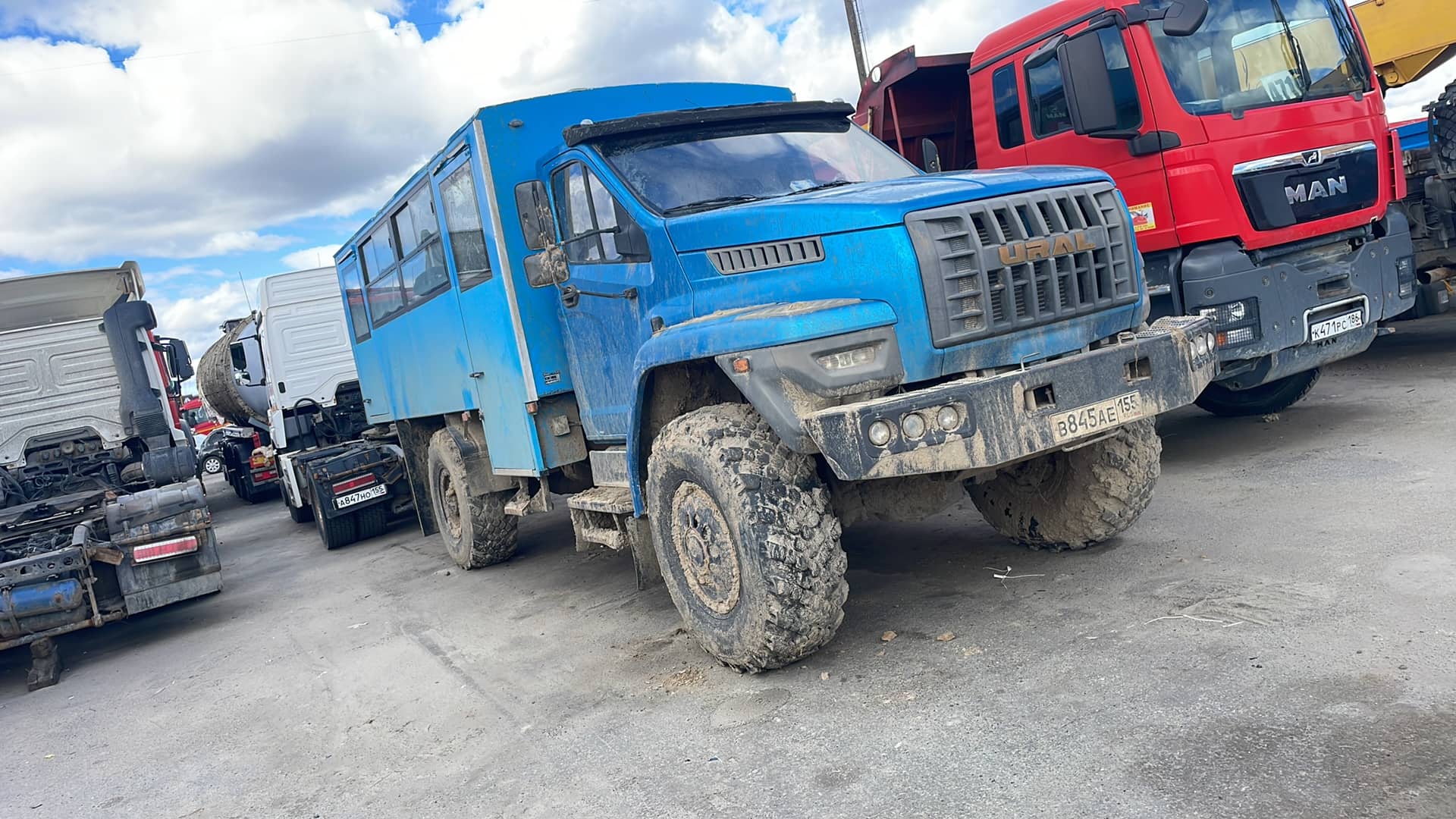 УРАЛ 32552-71 4x4