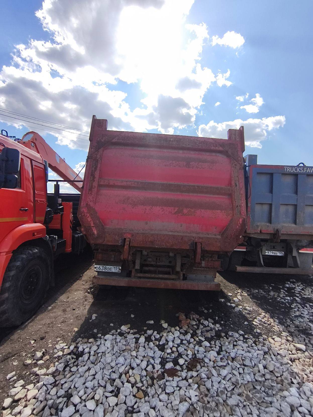 Sitrak ZZ3316V306ME,  220 141 км, 2022 года в лизинг