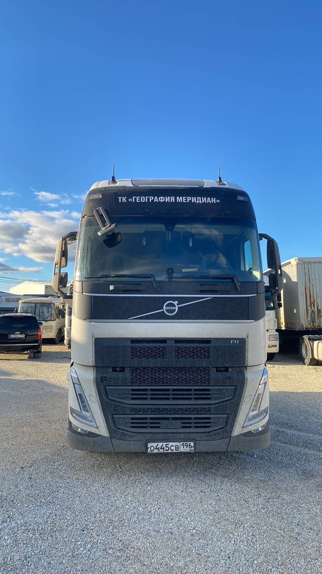 Volvo FH 500 4x2 (FH Globetrotter XL),  501 716 км, 2021 года в лизинг