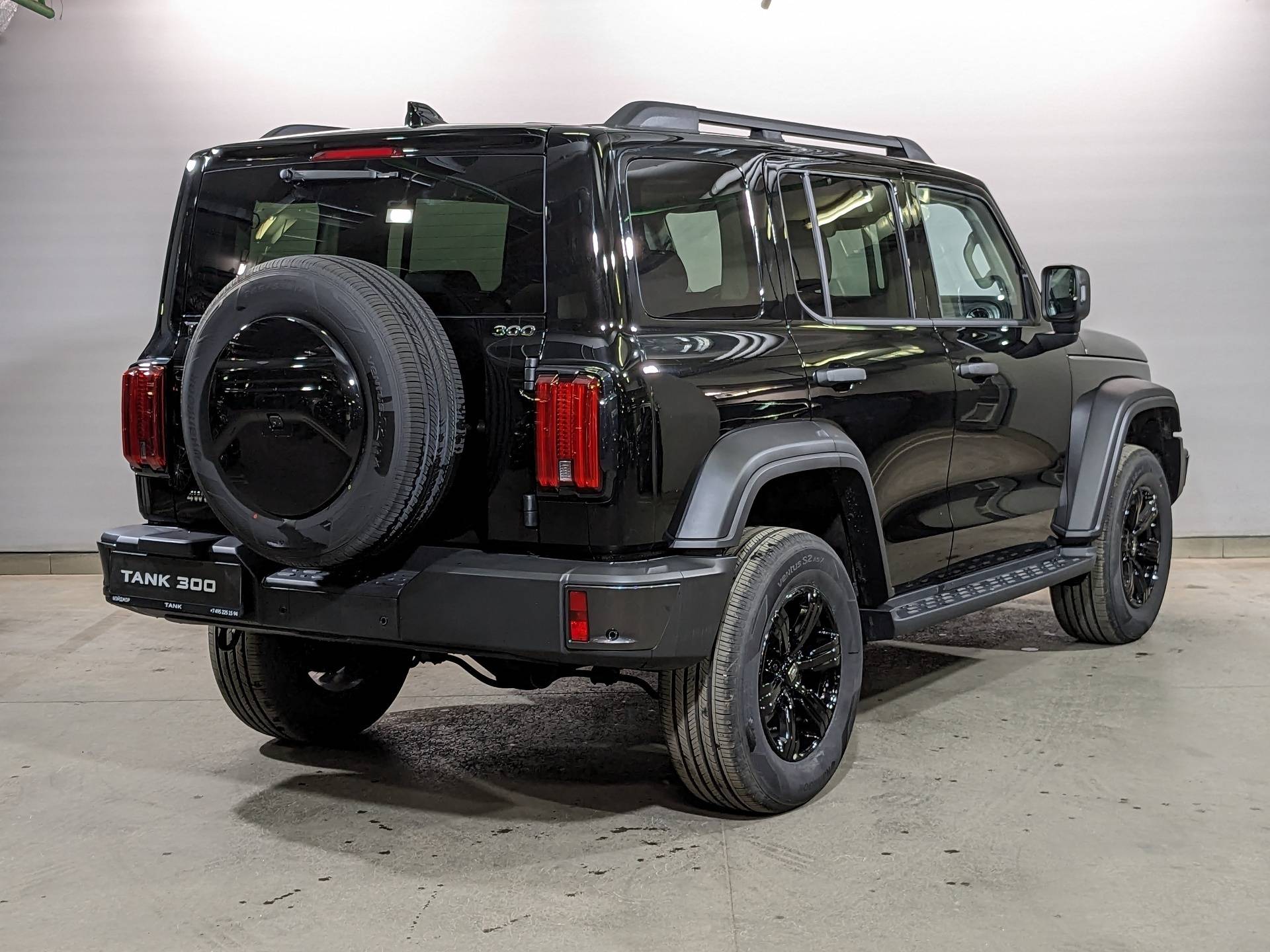 Tank 300 City Premium 2.0 8AT 4WD