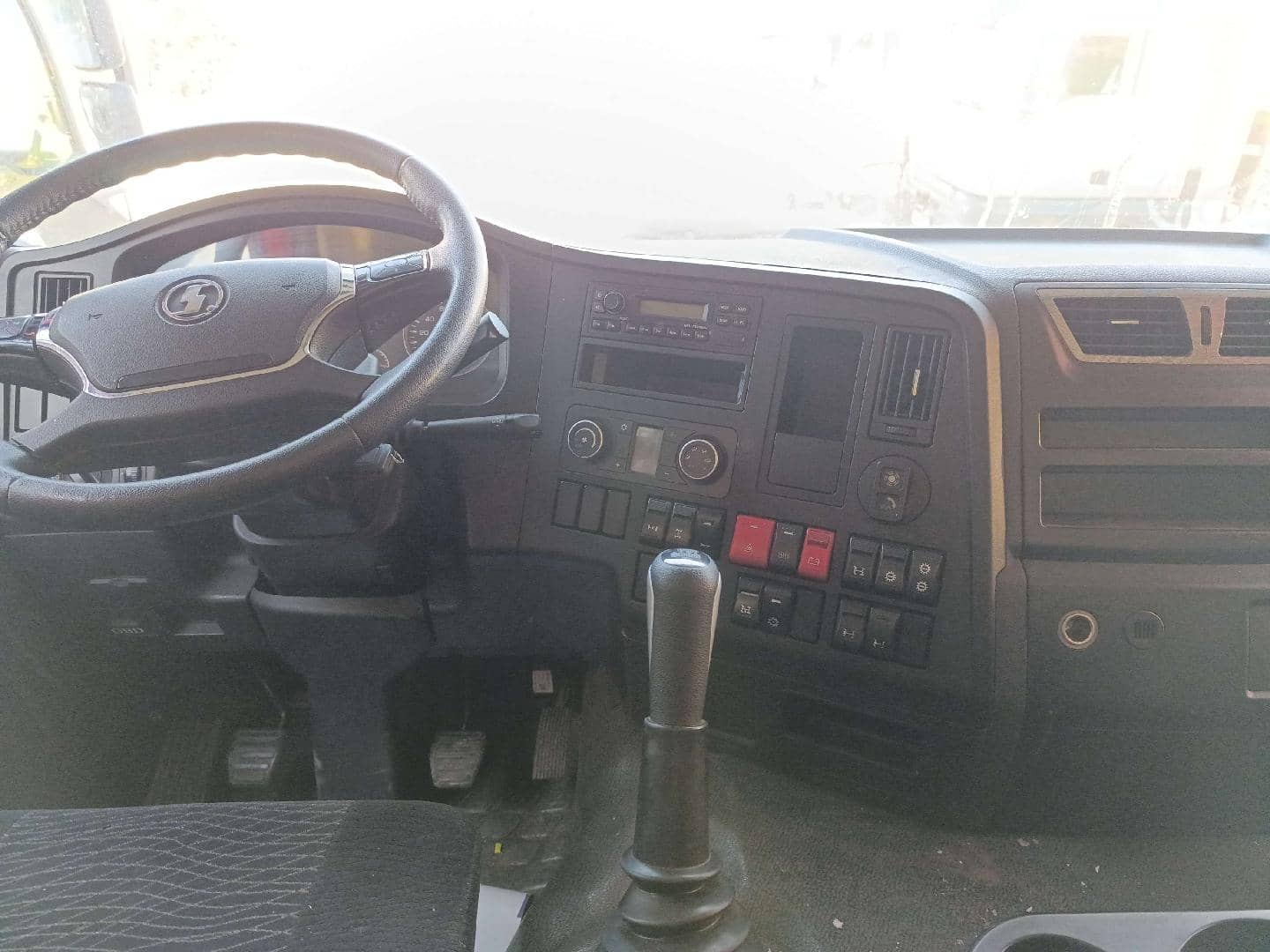 Shacman SX32586W385С,  91 103 км, 2023 года в лизинг