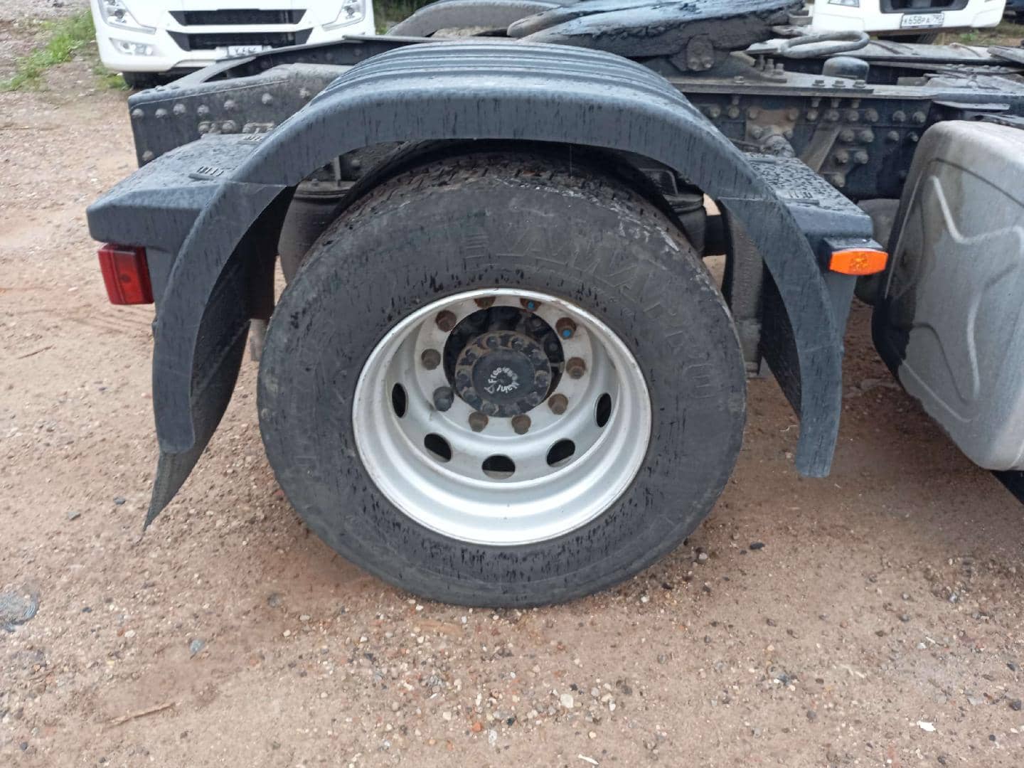DongFeng GX DFH4180 4x2,  851 365 км, 2023 года в лизинг