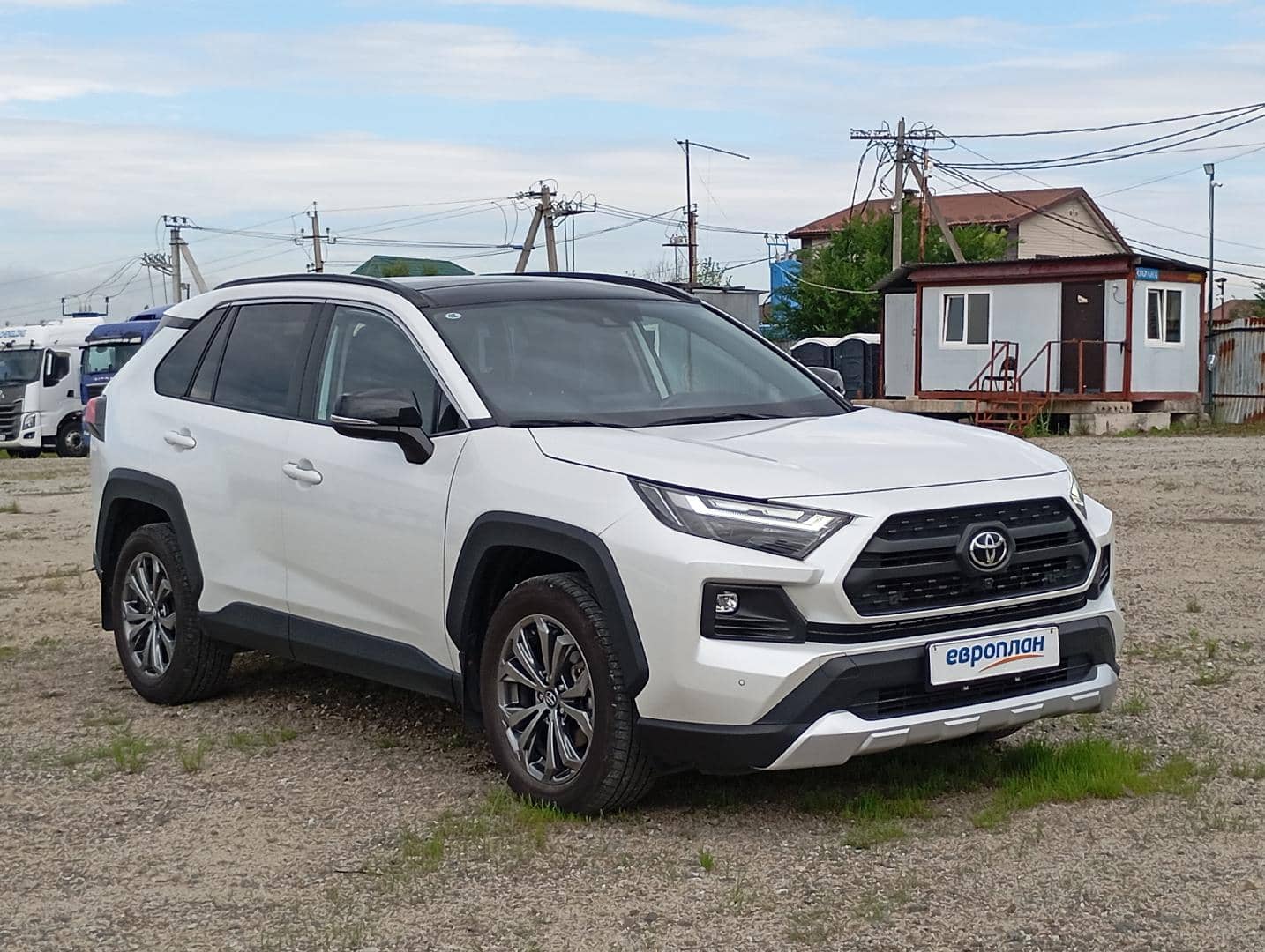 Toyota RAV4,  37 394 км, 2023 года в лизинг