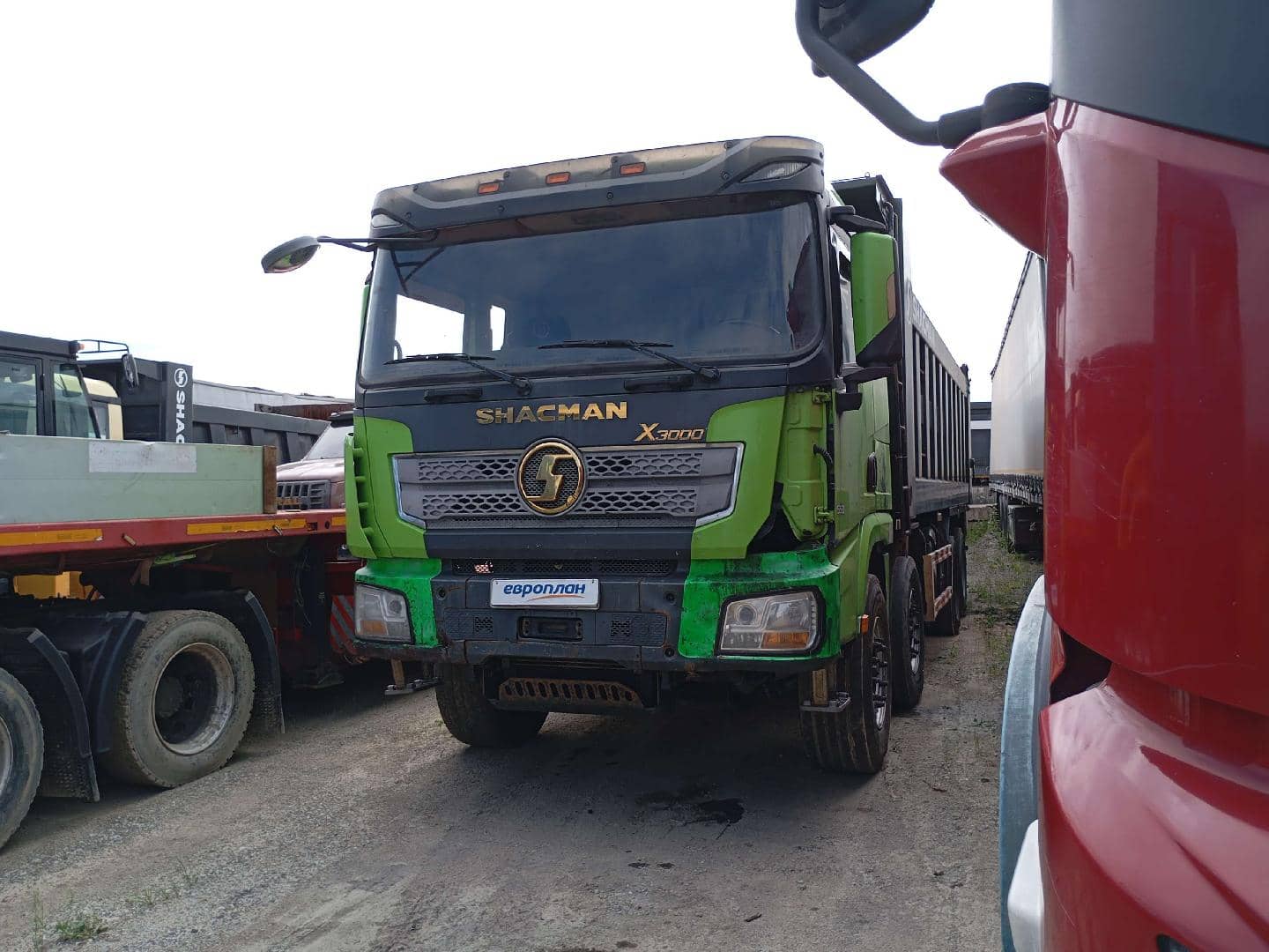 Shacman SX331863366,  209 138 км, 2022 года в лизинг