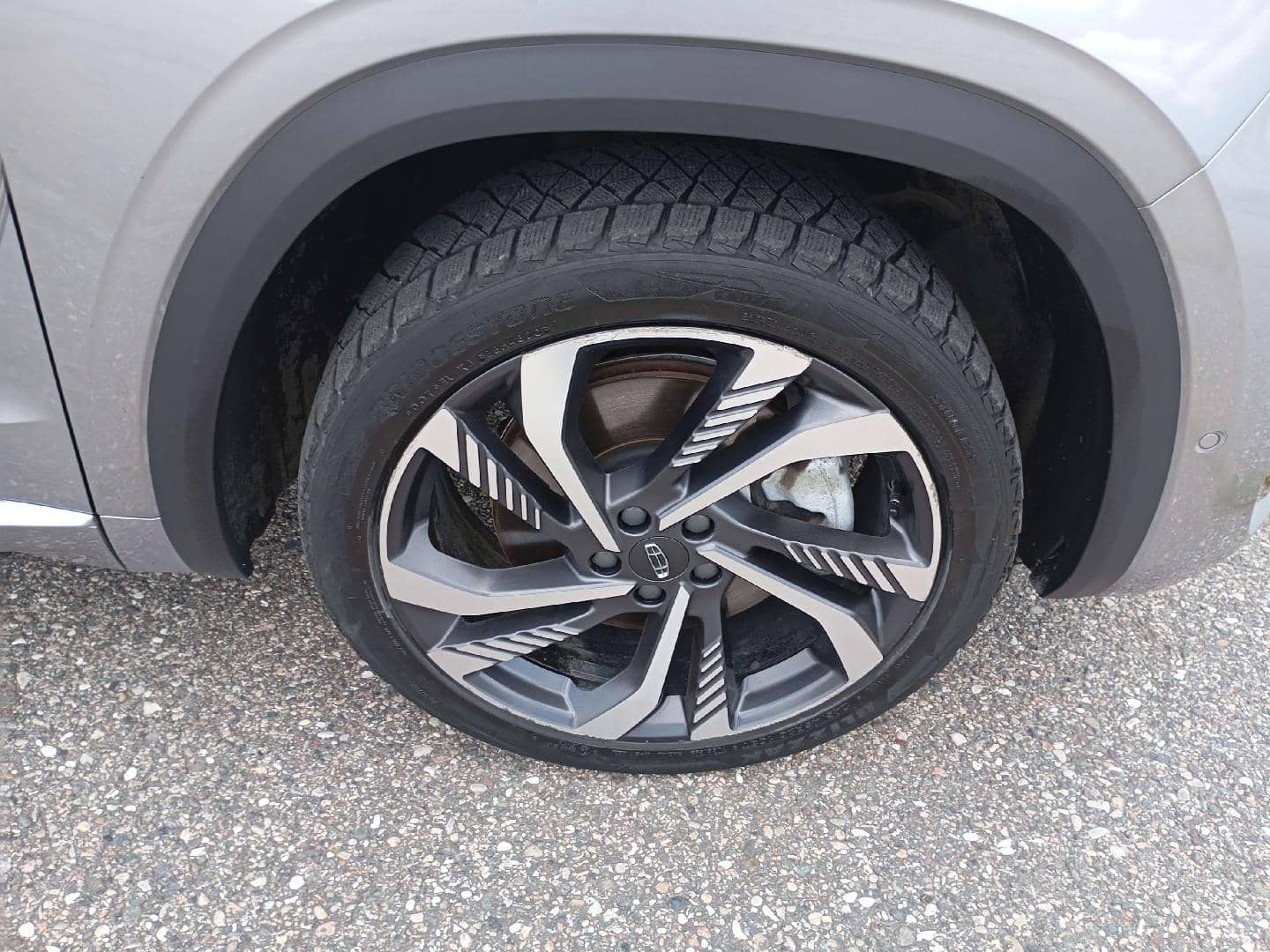 Geely Monjaro,  42 351 км, 2022 года в лизинг