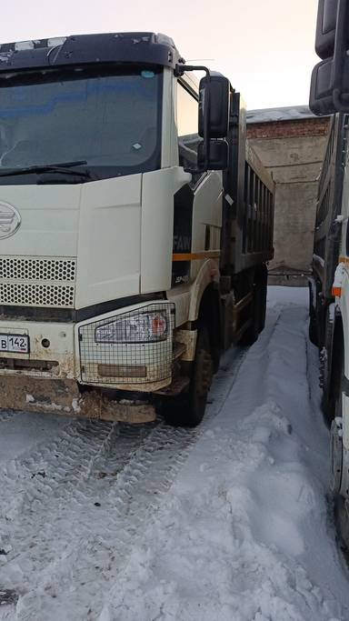 FAW CA3250P66K24L1TE5 6x6