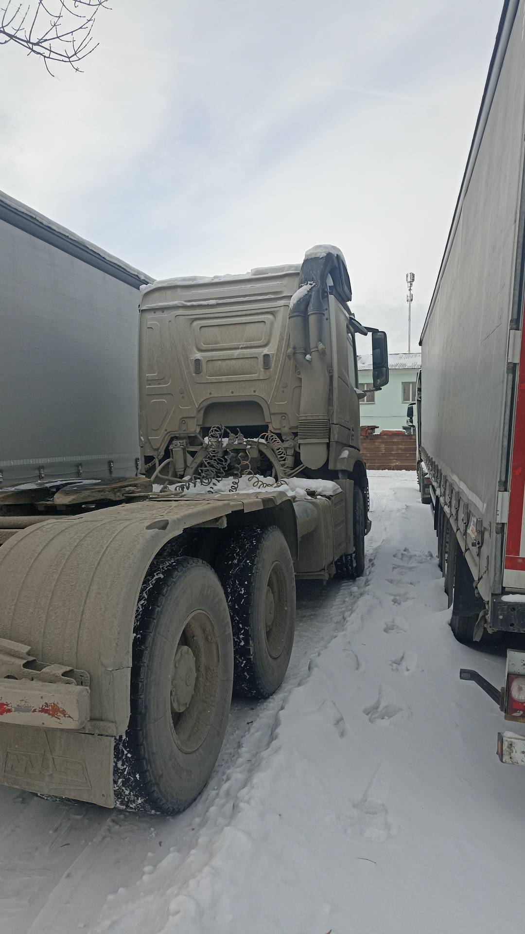 Mercedes-Benz Arocs 3348 S 6x4 (ClassicSpace),  252 182 км, 2023 года в лизинг