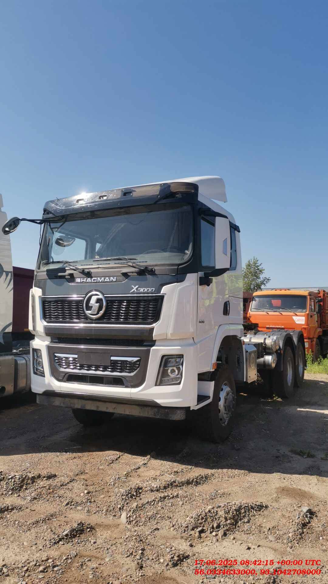 Shacman SX42586V385,  17 513 км, 2023 года в лизинг