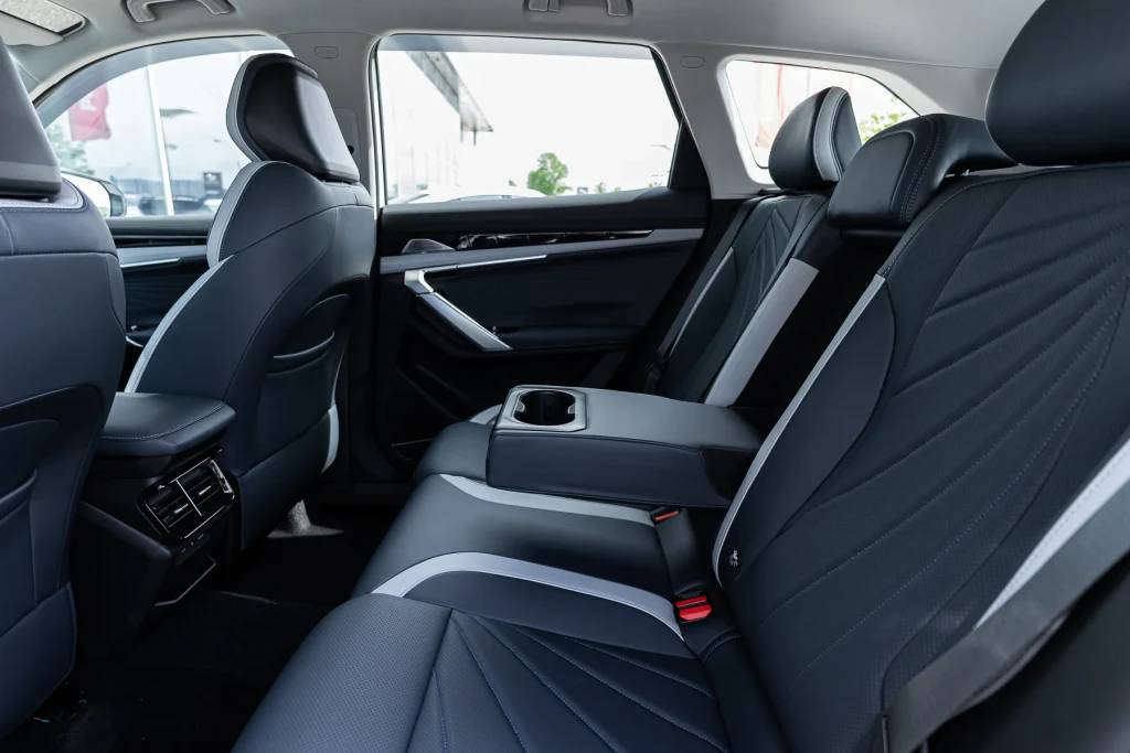 Geely Atlas Luxury 2.0T 8AT 4WD