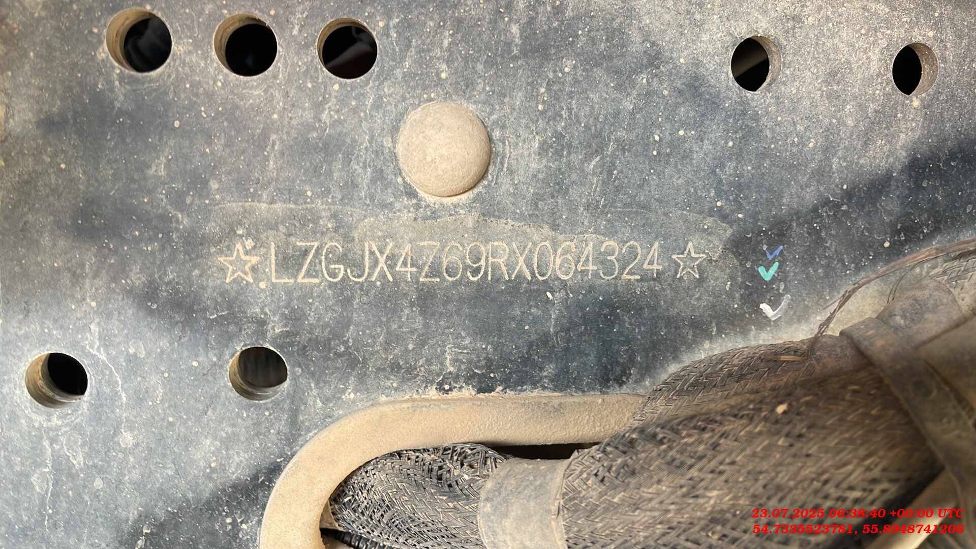 Shacman SX331863366,  29 003 км, 2024 года в лизинг