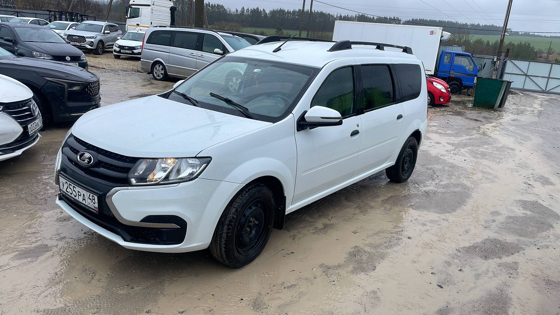 Lada Largus универсал,  64 968 км, 2024 года в лизинг