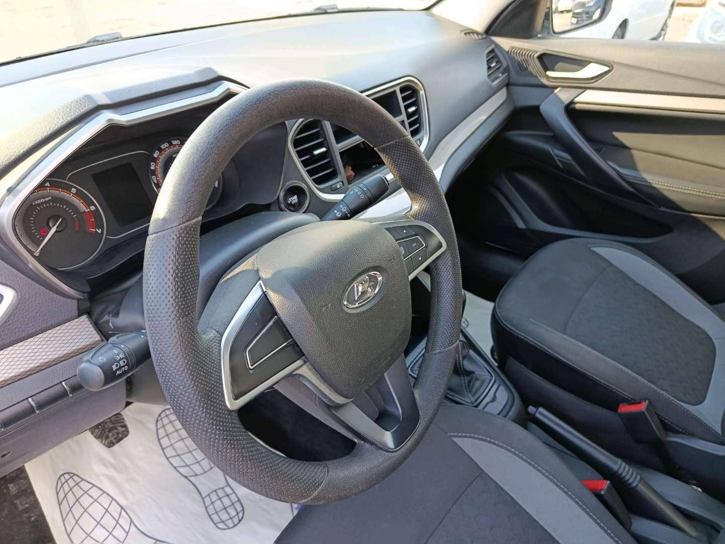 Lada Vesta седан,  120 785 км, 2023 года в лизинг