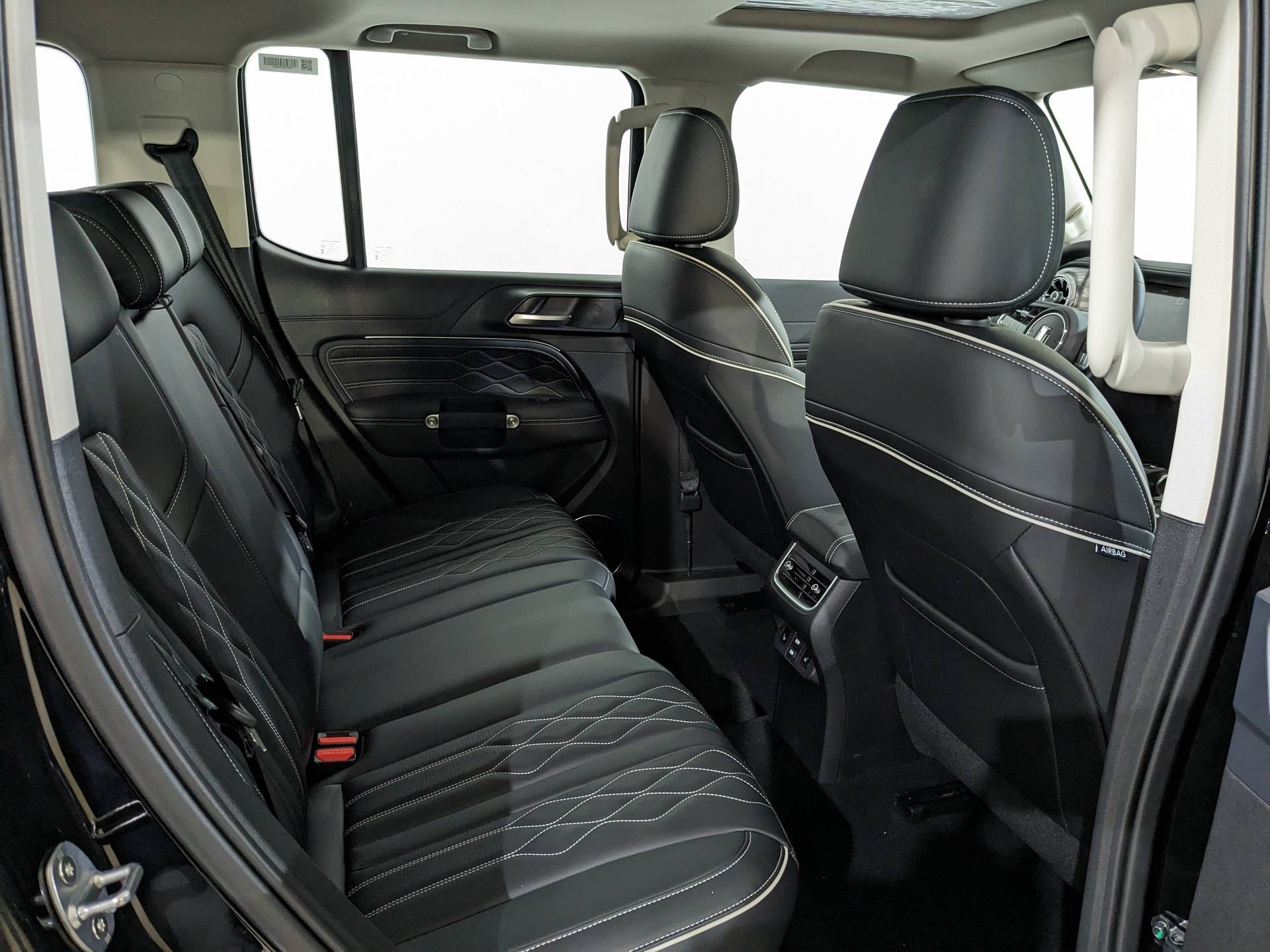 Tank 300 Adventure 2.0 8AT 4WD