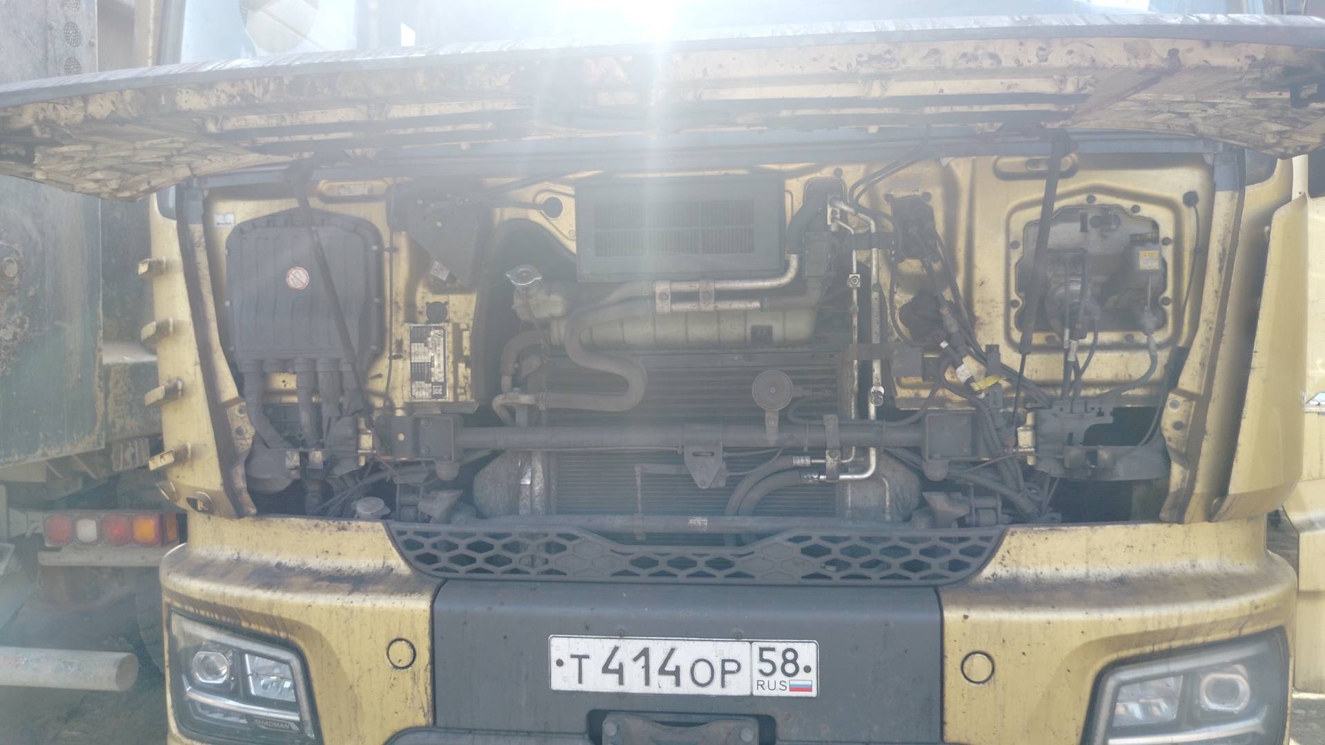 Shacman SX33186V366,  127 404 км, 2023 года в лизинг
