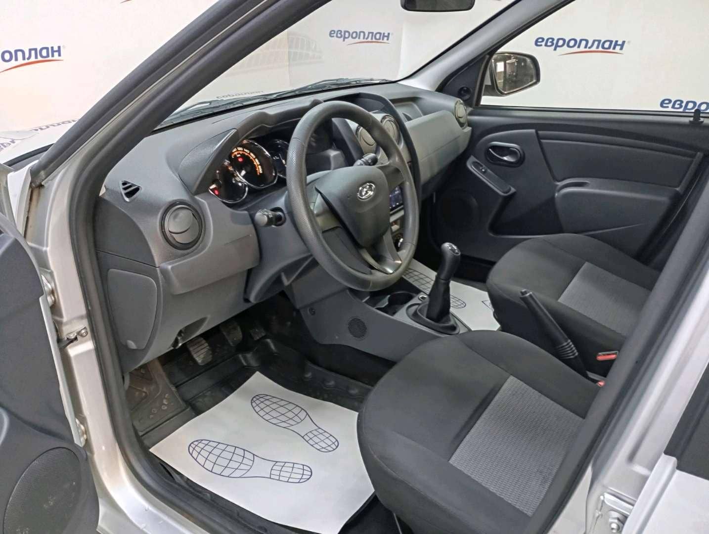 Lada Largus универсал,  28 747 км, 2024 года в лизинг