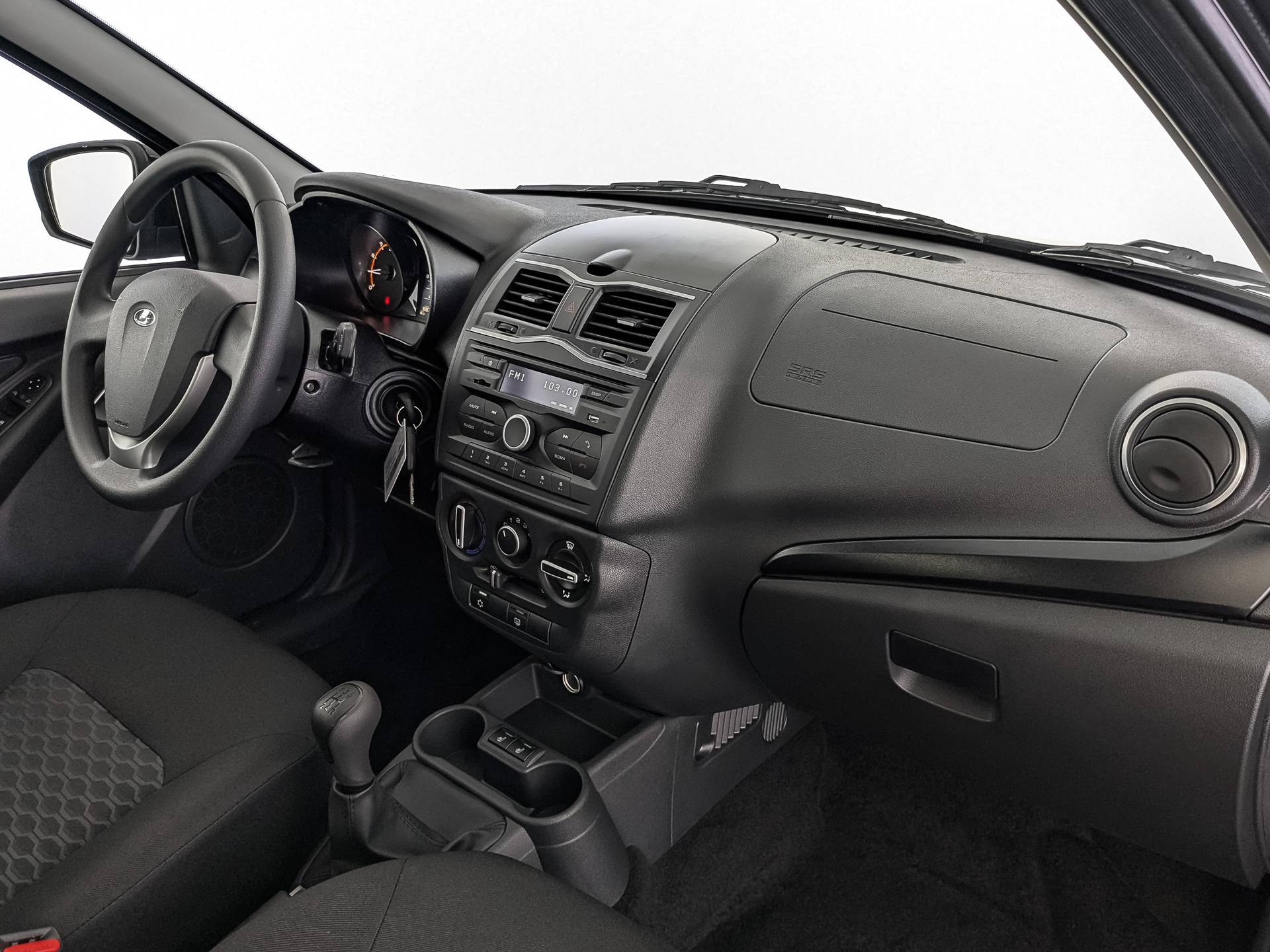 Lada Granta седан Comfort 24 Plus R15 1.6 106hp 5MT