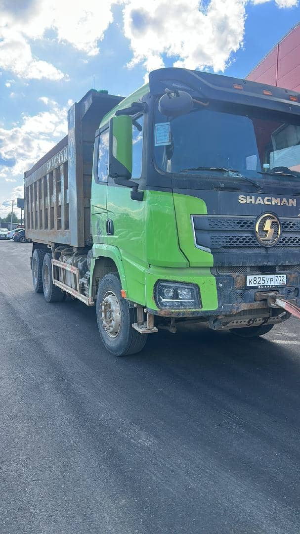Shacman SX32586V384,  241 031 км, 2022 года в лизинг