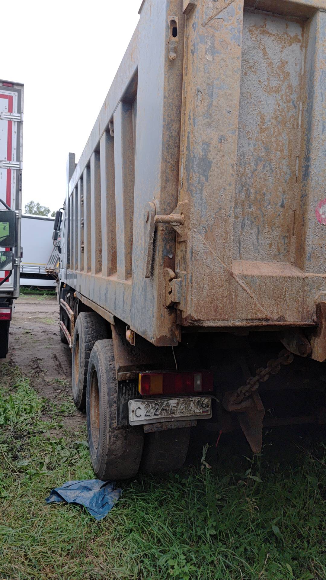 Shacman SX3258DR384,  190 944 км, 2022 года