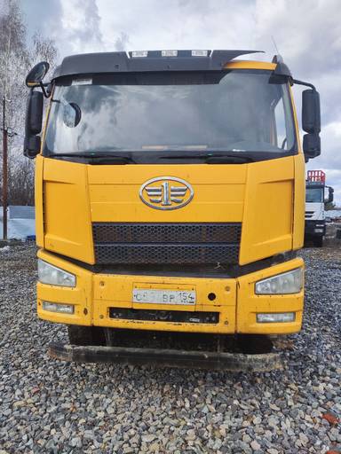 FAW CA3310P66K24T4E5 8х4