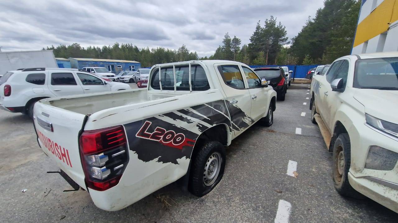 Mitsubishi L200 Лот 000002426